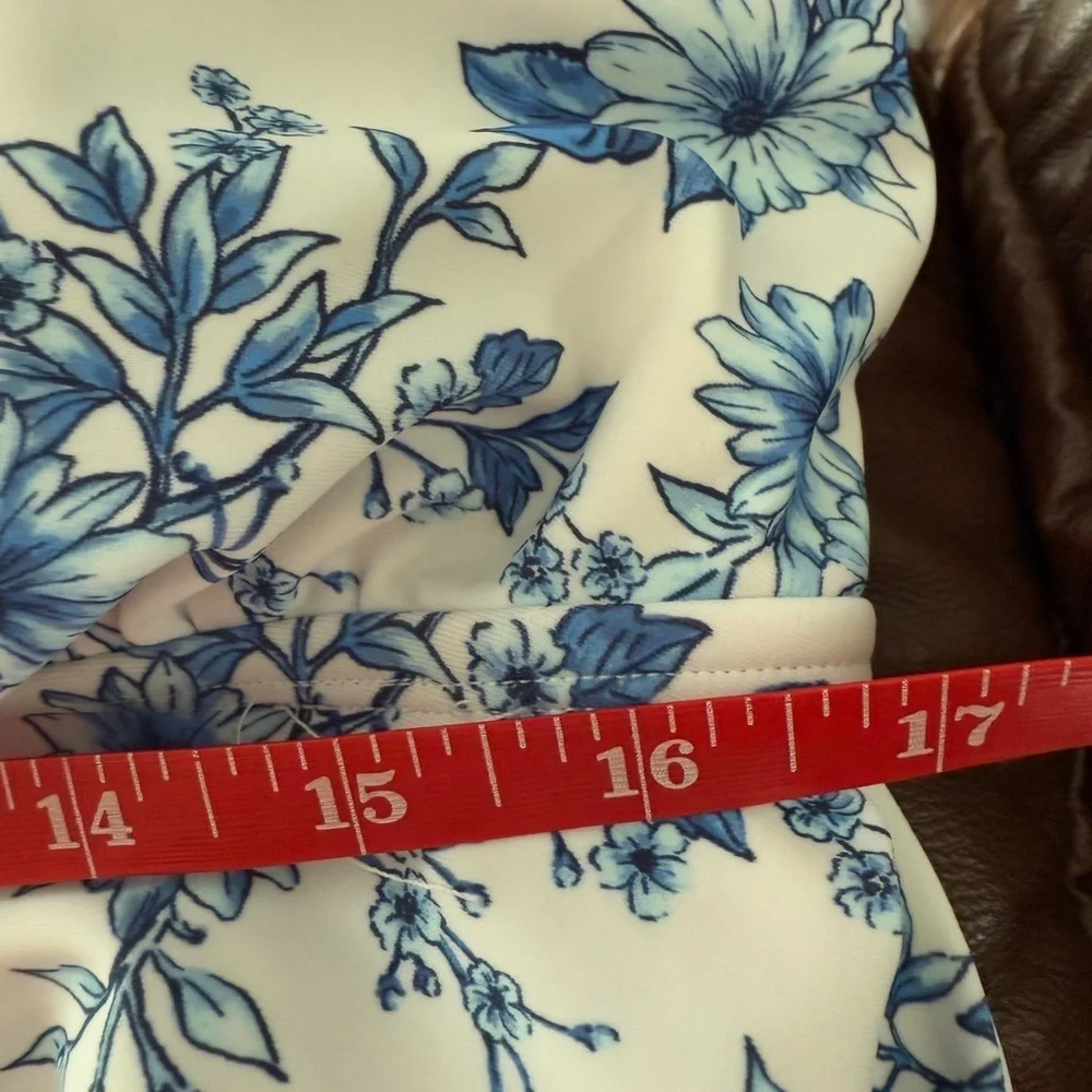 Maternity Floral Blue and White Wrap one piece  Swimsuit xl - Picture 4 of 5